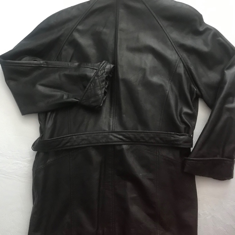 Danier leather Women’s Leather Jacket - Picture 2 of 8